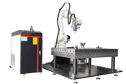 Máquina de soldadura láser robótica 3D Robot de soldadura láser industrial  - DXTECH LASER